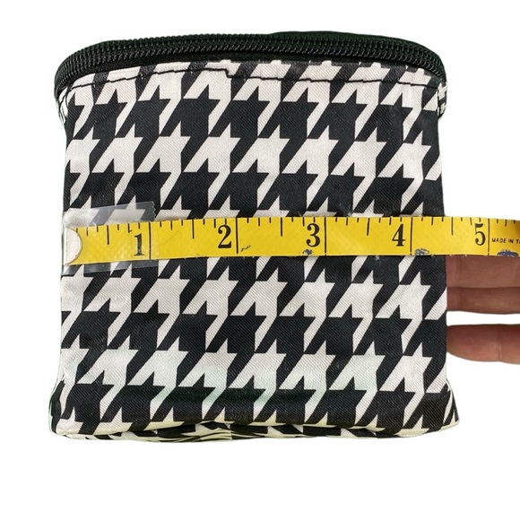 Nadia Rima Black and White Houndstooth Print Collapsable Makeup Bag - Picture 15 of 15